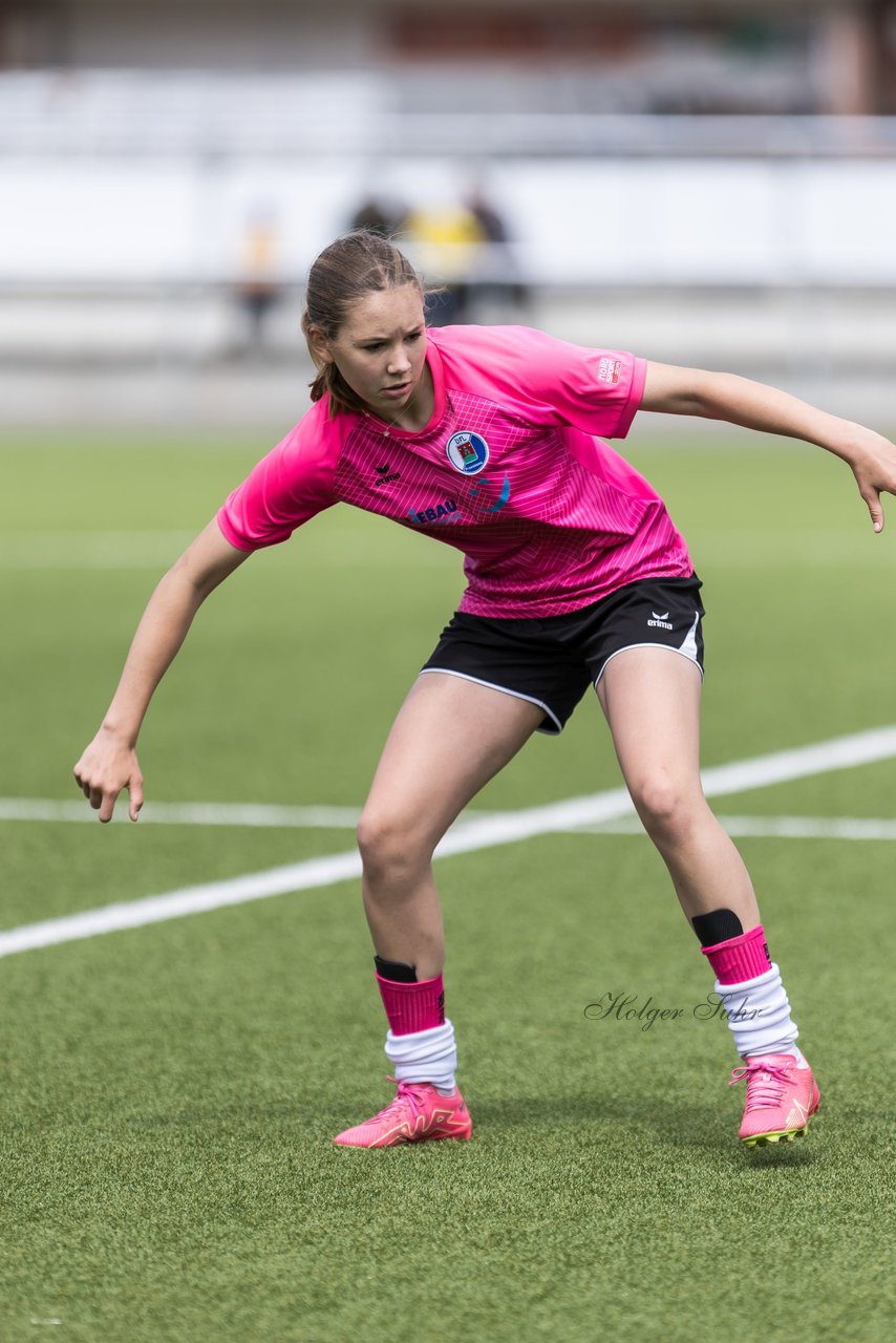 Bild 211 - wCJ Osterroenfelder TSV - VfL Pinneberg : Ergebnis: 0:15